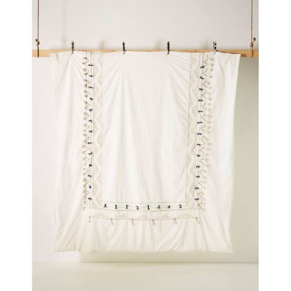 Anthro x Vineet Bahl Embroidered Romula Duvet Set - Picture 5 of 10